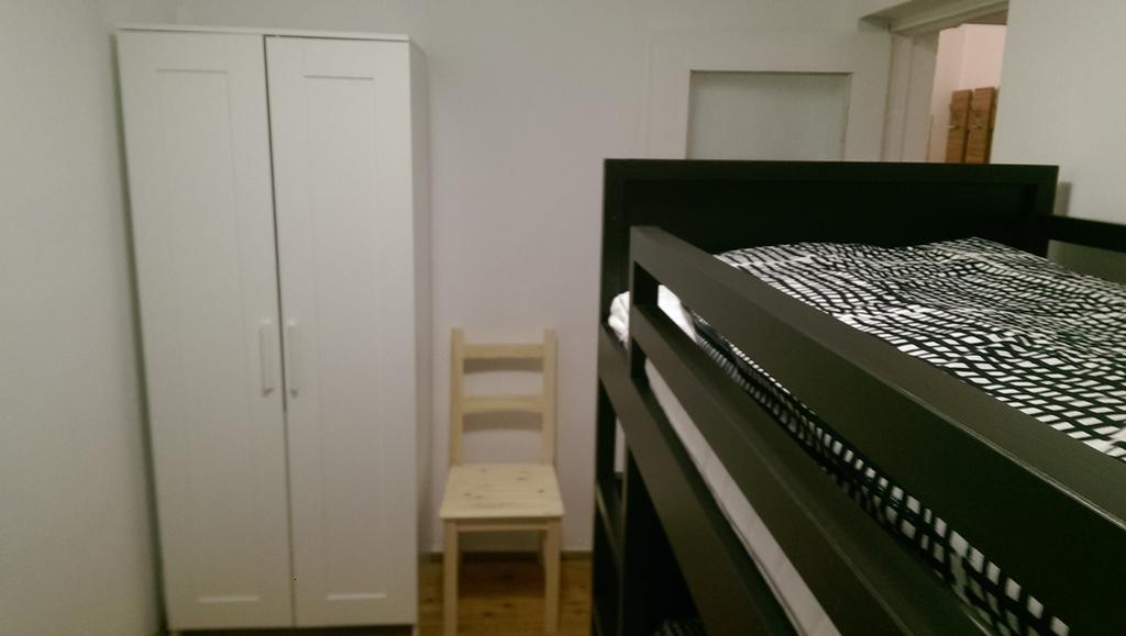 Ch4 Apartment Mediaş Quarto foto